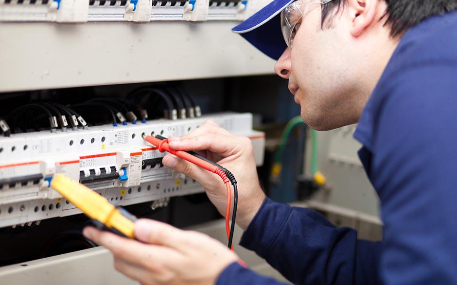 taux horaire électricien Le Meux