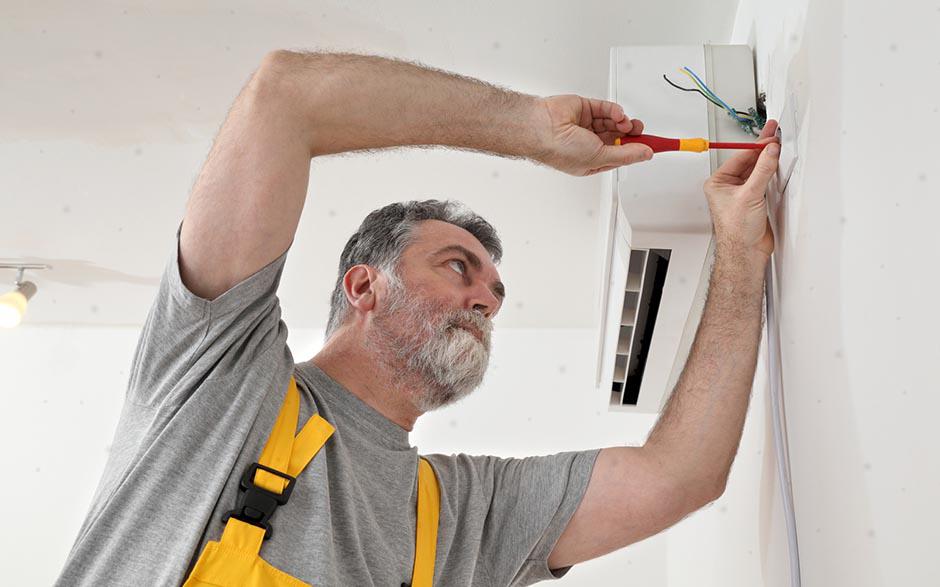 recherche travail électricien bâtiment Courtry